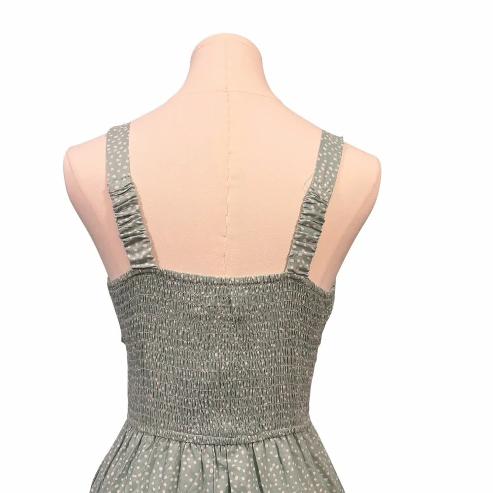 Jessica Simpson Seafoam Polka Dot Smocked Wide Leg Jumpsuit w/Pockets Size S - Picture 4 of 16